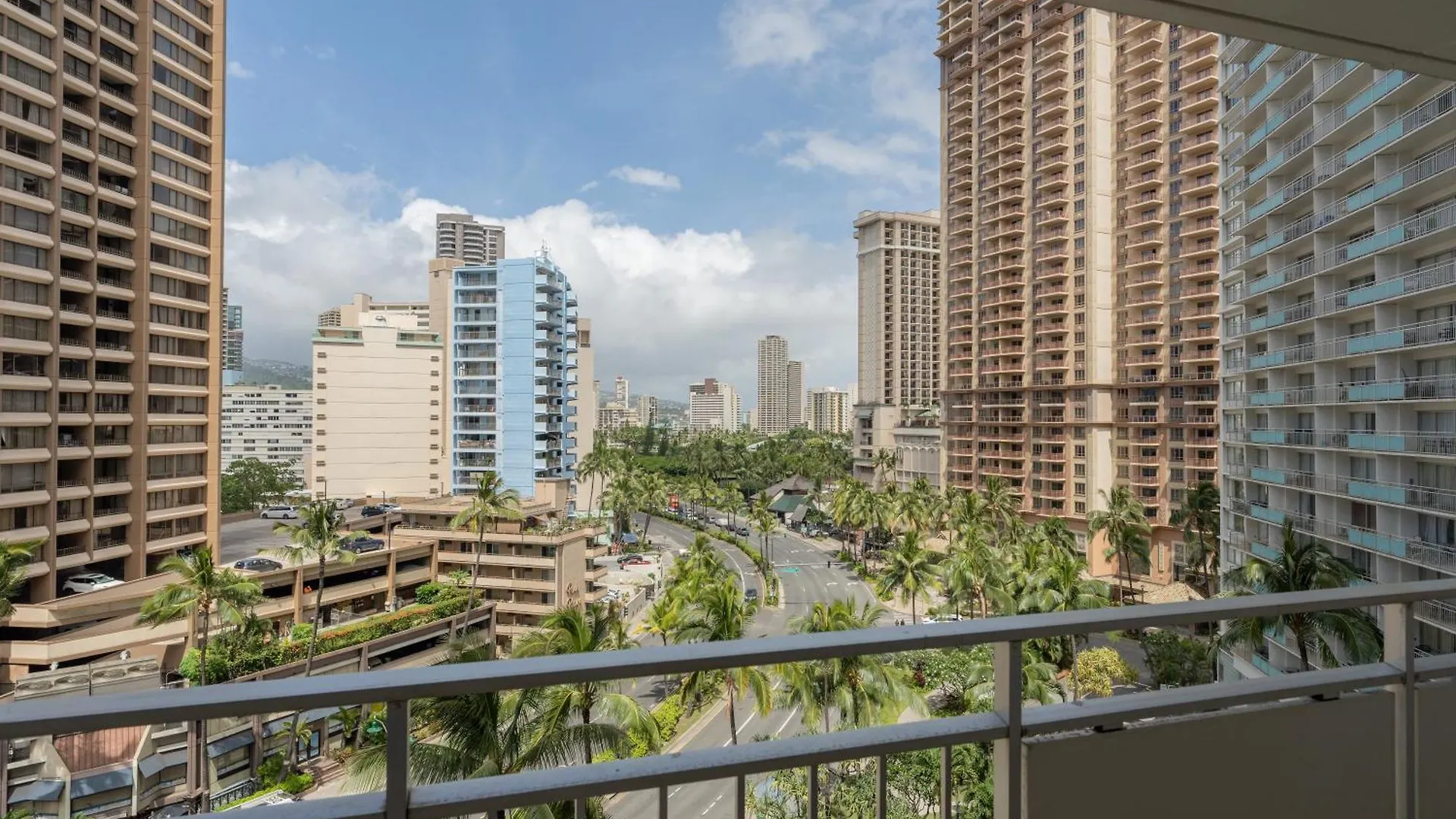 Romanna'S Oahu Getaway With Heated Pool & City Views Honolulu